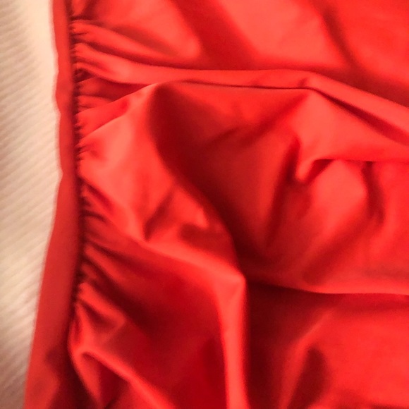 Nicole Miller New York Plus Size V Swimsuit - Picture 6 of 10